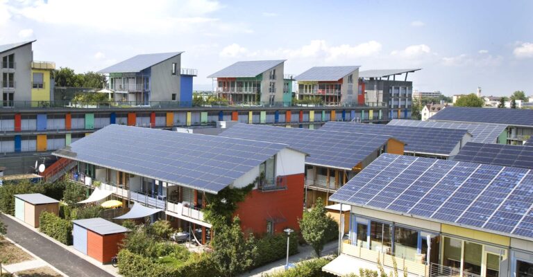 Energía solar comunitaria